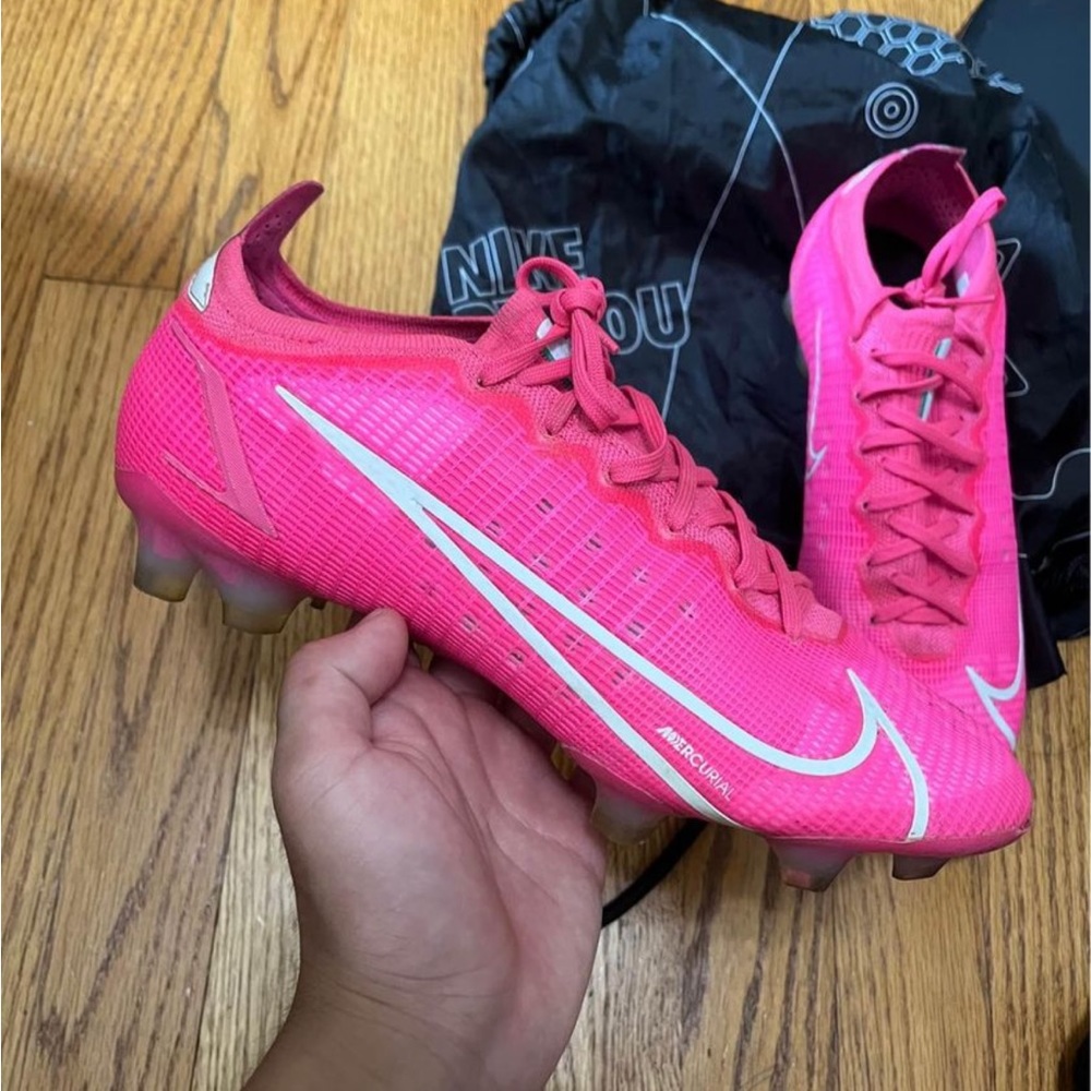 Nike mecurial elite size 8.5